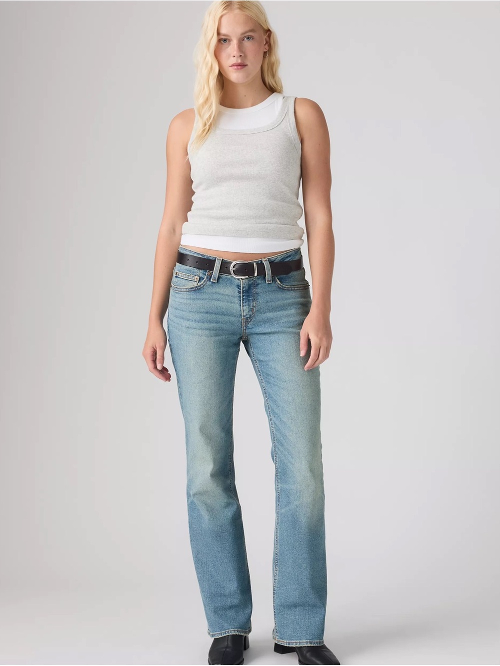 NWT Levi’s Superlow Bootcut Women's Jeans 00’s Y2K Medium Wash